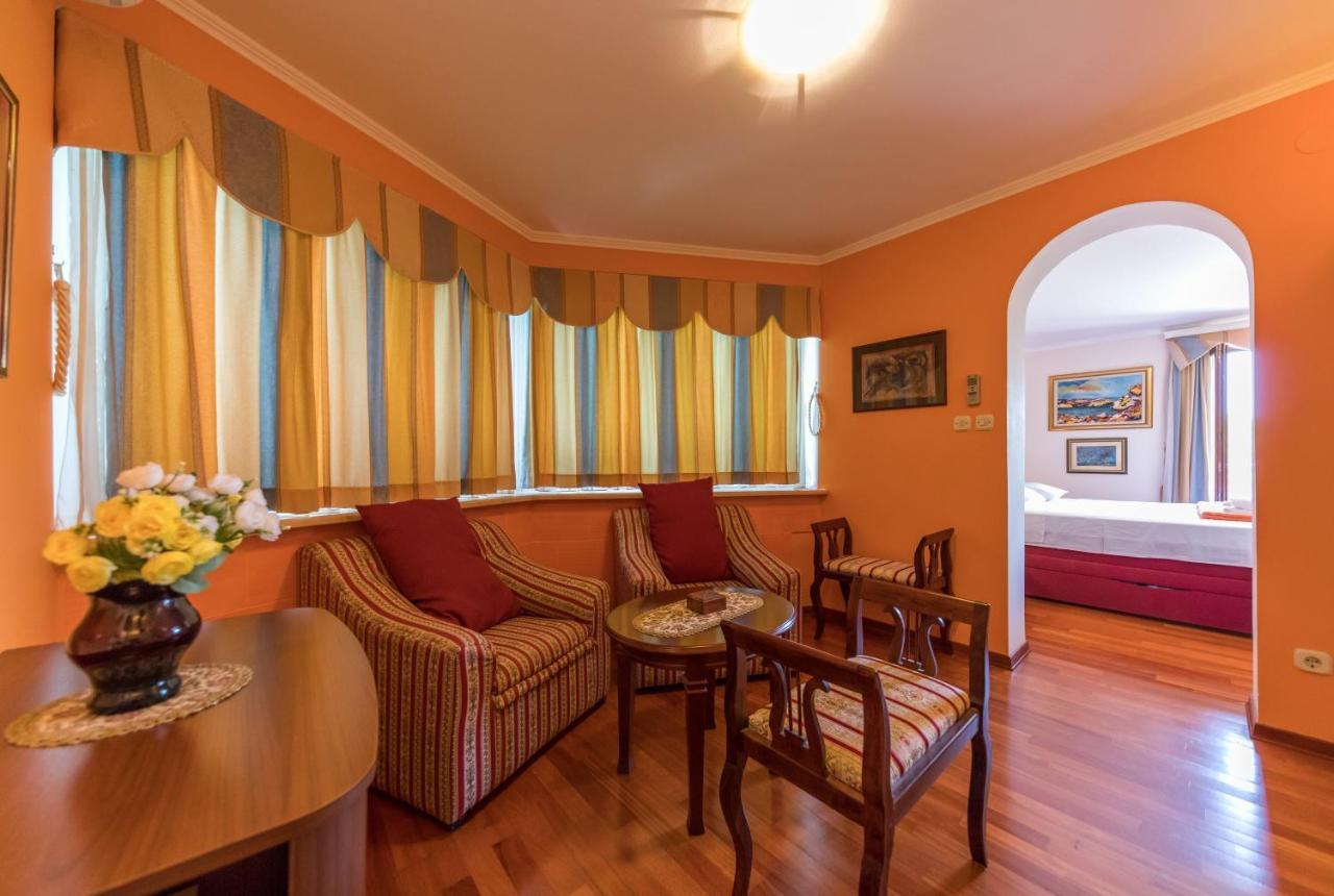Holiday Home Lapad Beach Royal Dubrovnik Exterior foto
